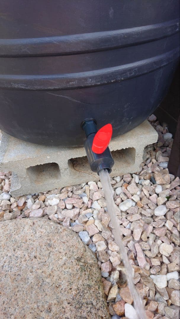 雨水タンク170Lコック付き