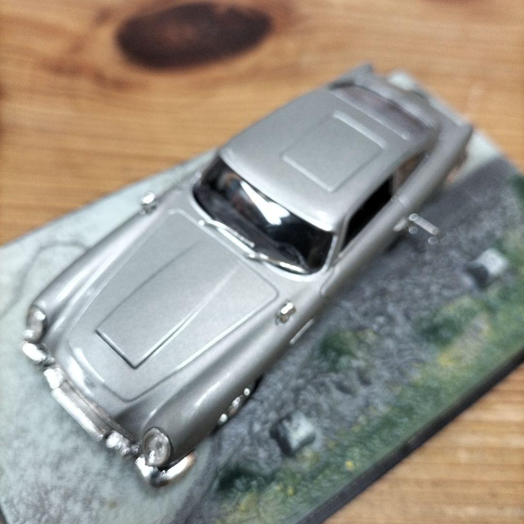 アストンマーティン　DB5 ゴールドフィンガー　1/43