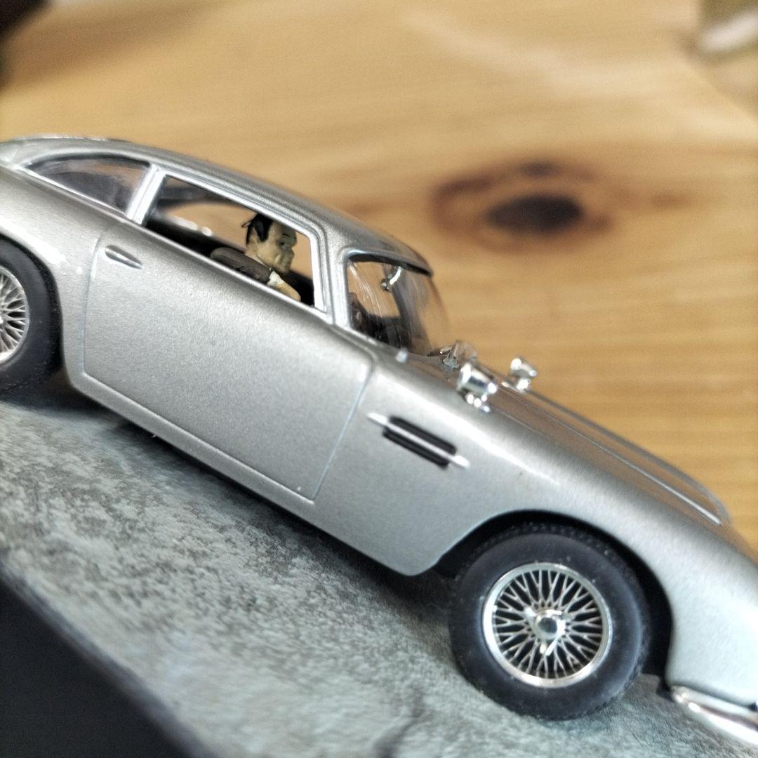 アストンマーティン　DB5 ゴールドフィンガー　1/43