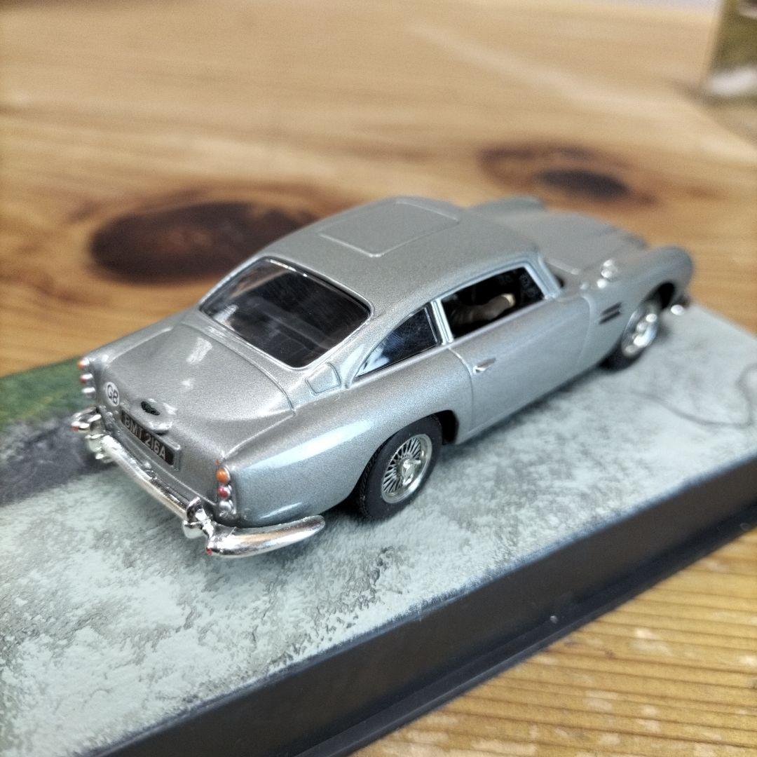 アストンマーティン　DB5 ゴールドフィンガー　1/43