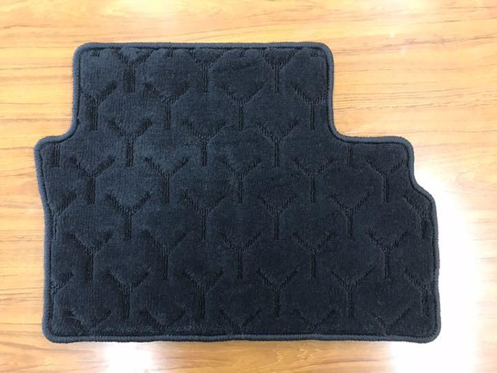 トヨタ 純正フロアマット一式 yI7LS-m17086561130 ライズ 通販HOT