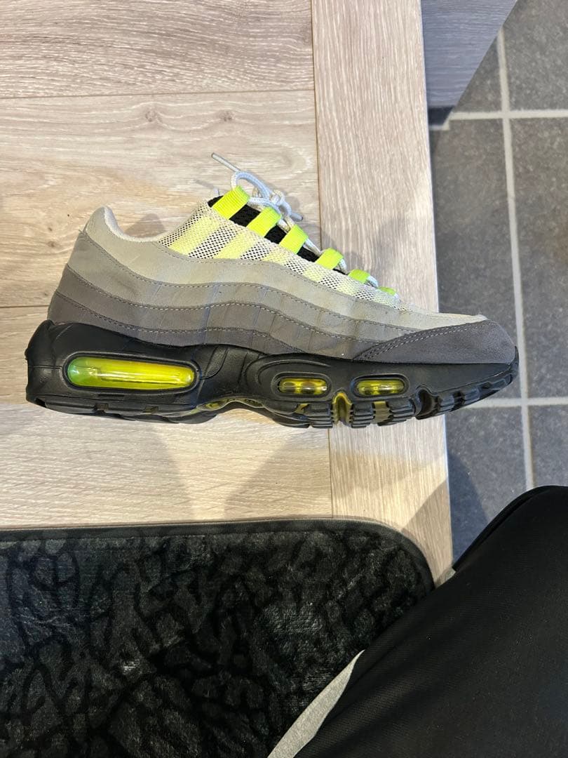 Nike Air Max 95 イエローグラデ Nike Air Max 95 イエローグラデ