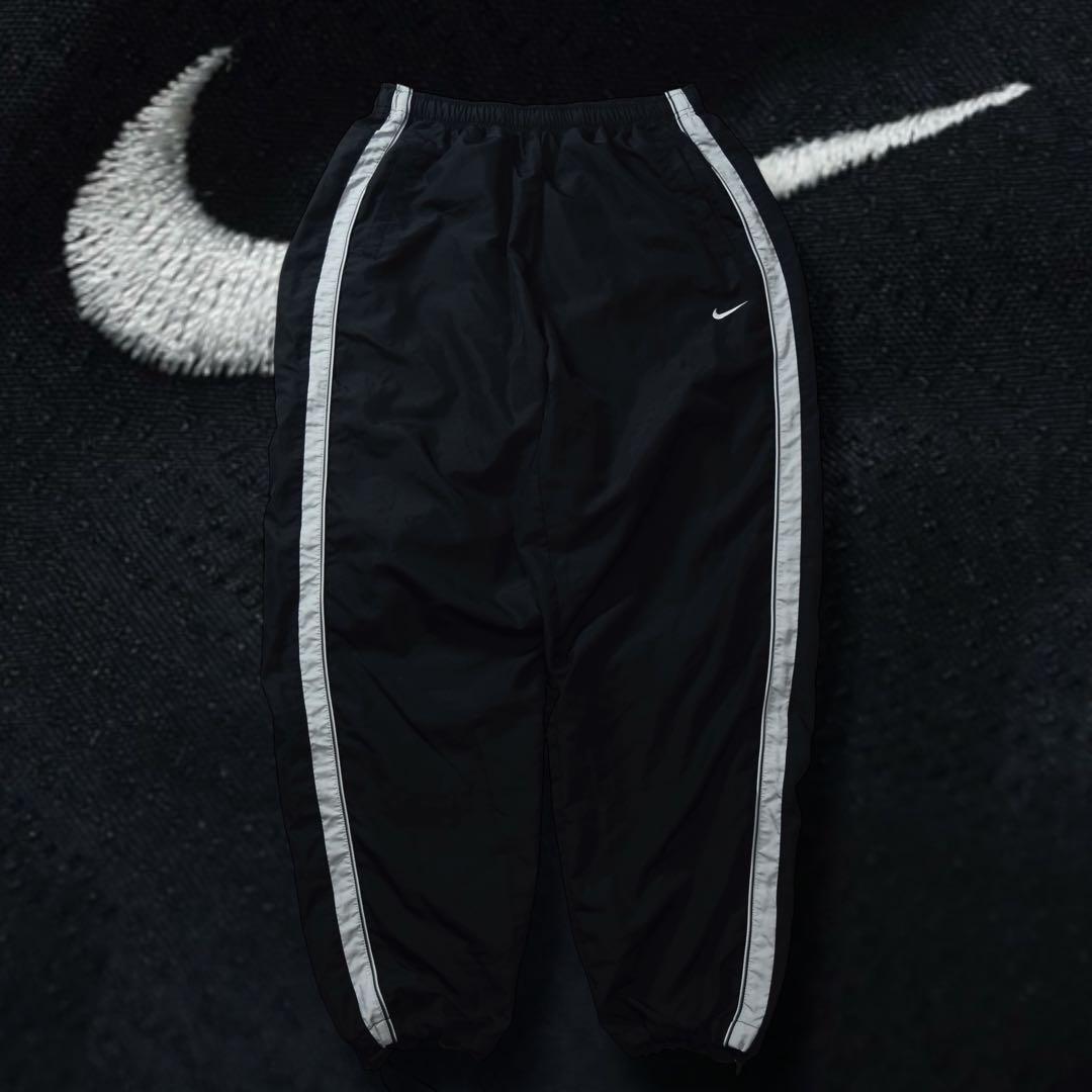 00s NIKE ワイドナイロンパンツ ドローコード サイドライン ブラック