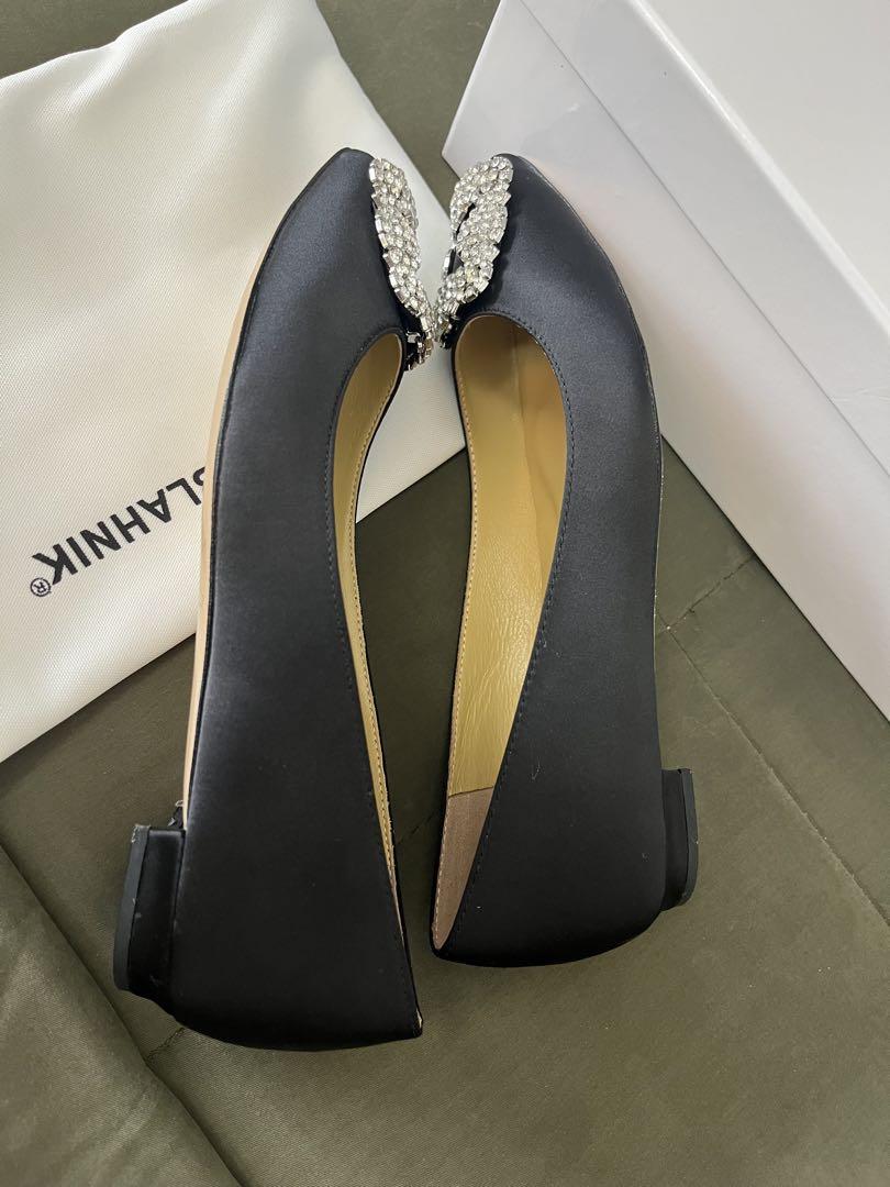 MANOLO BLAHNIK ビジュー付きフラットシューズ