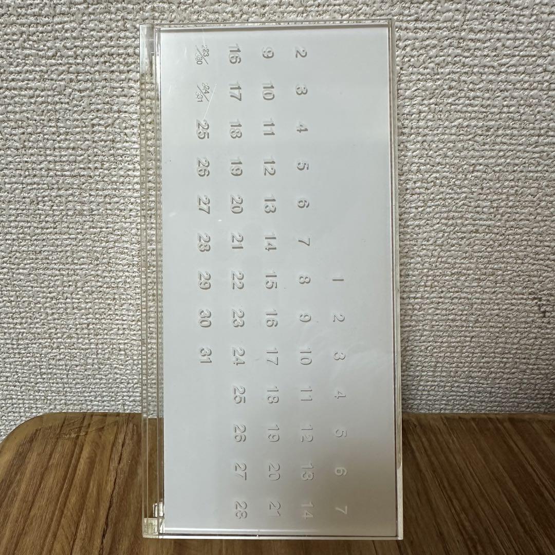 アクリル万年カレンダー