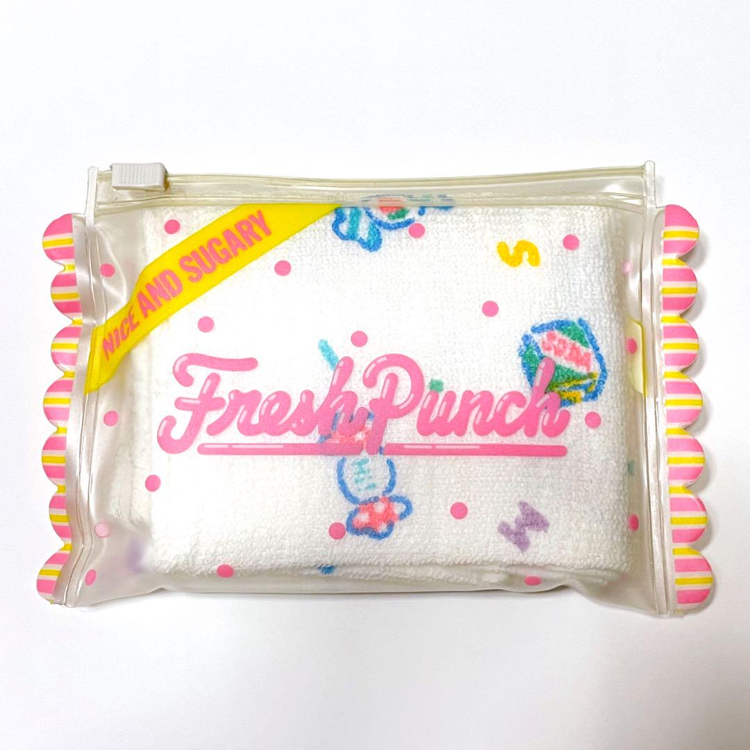 フレッシュパンチ ケース付き ハンドタオル サンリオ 昭和レトロ レア
