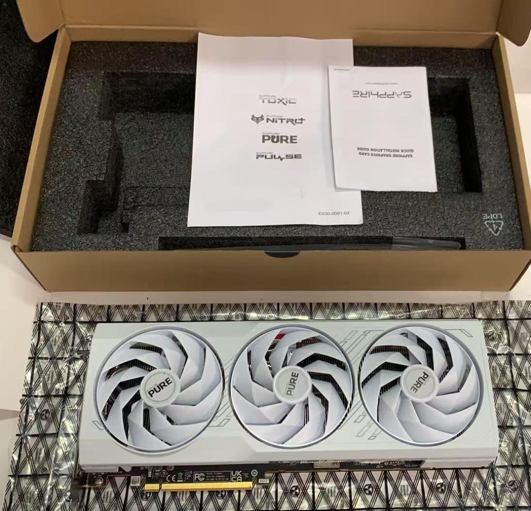 SAPPHIRE PURE Radeon RX 7800 XT ジャンク品 - メルカリ