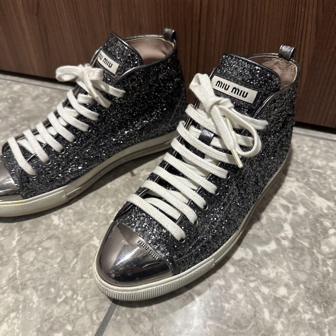 【国産】 ラメスニーカー グリッター ハイカット miumiu 36.5 メルカリ - 靴