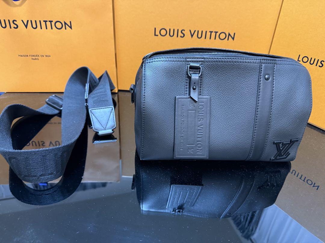 新品同様 ルイ ヴィトン LOUIS VUITTON シティ キーポル
