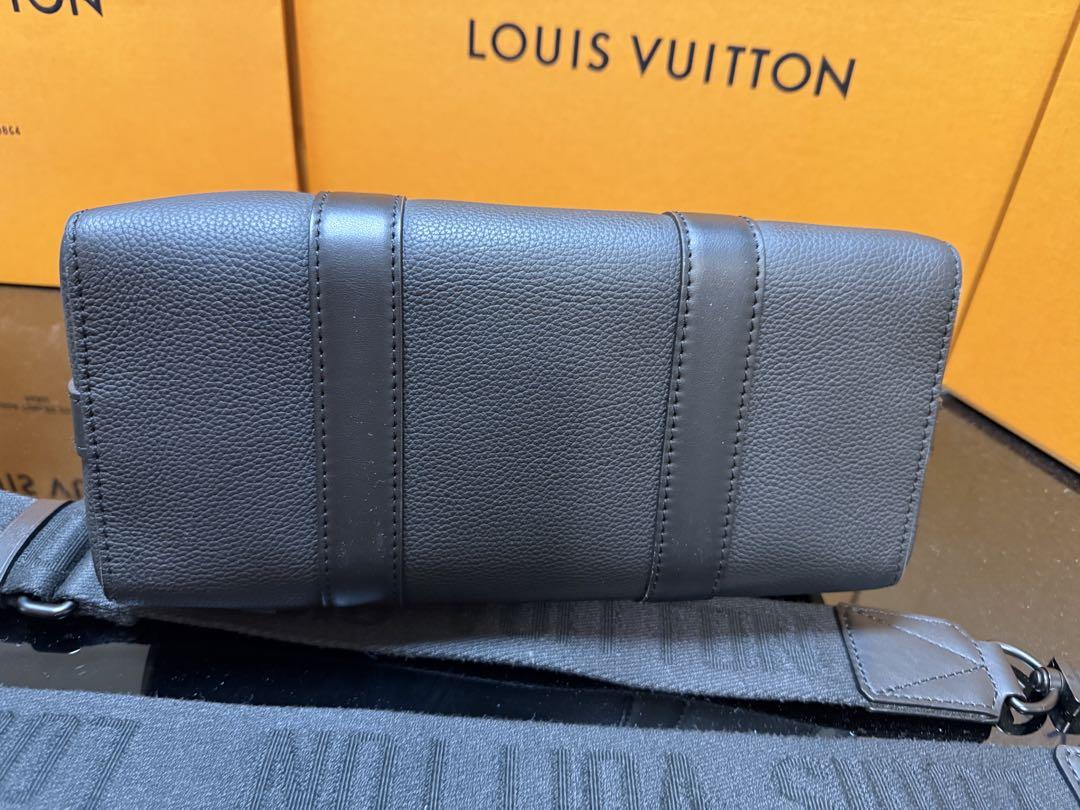 新品同様 ルイ ヴィトン LOUIS VUITTON シティ キーポル