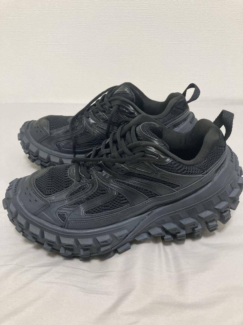 BALENCIAGA ディフェンダー ブラック 41