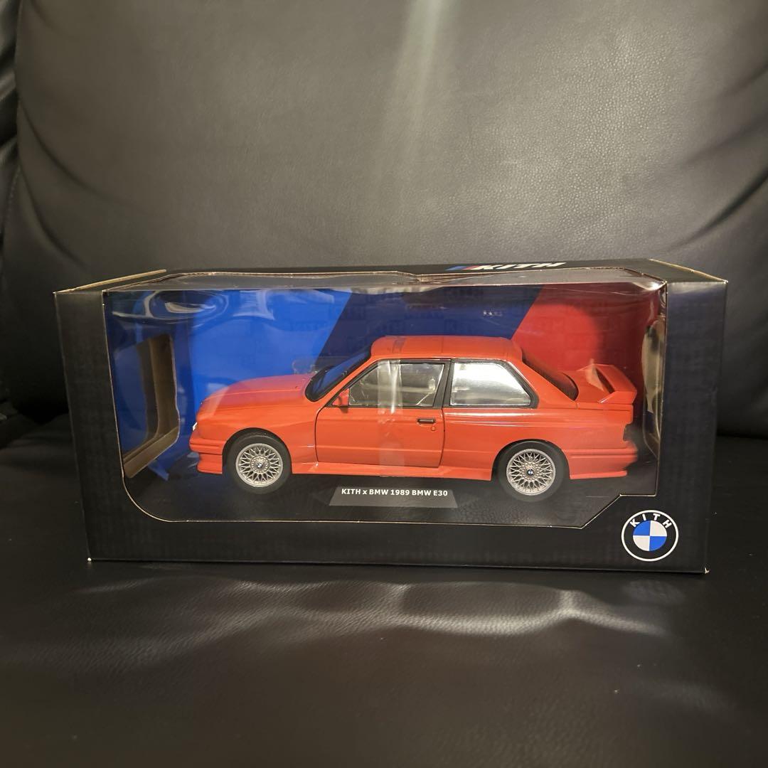 ミニカー Kith for BMW M3 E30 Diecast Replica
