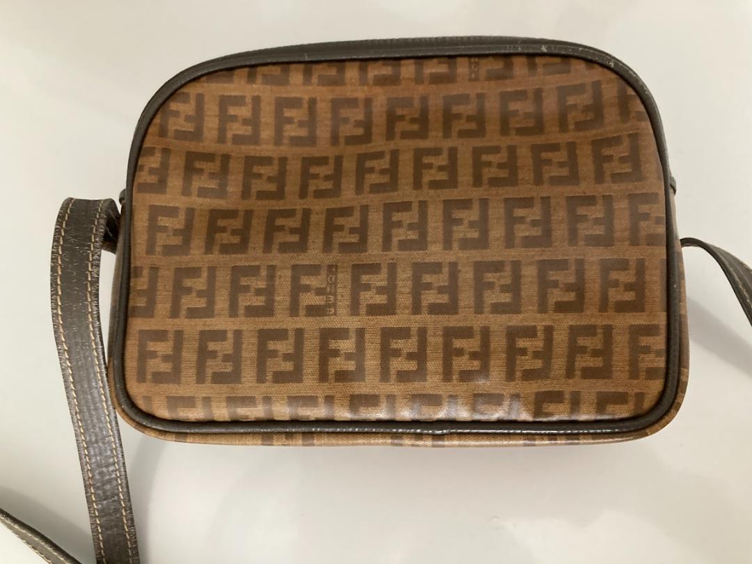 フェンディFENDI ショルダーバッグ ポーチ ズッキーノ ズッカ柄