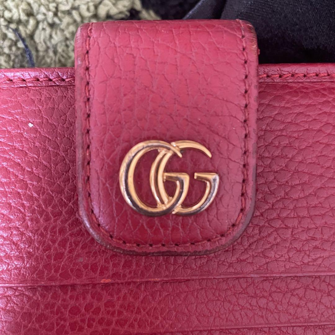 Gucci 二つ折り財布 赤 レザー - メルカリ