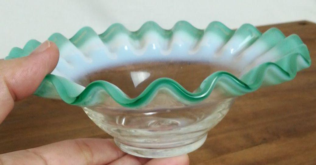 欲しいの 氷コップ 吹きガラス 小鉢 フリルガラス アンティーク雑貨 工芸品