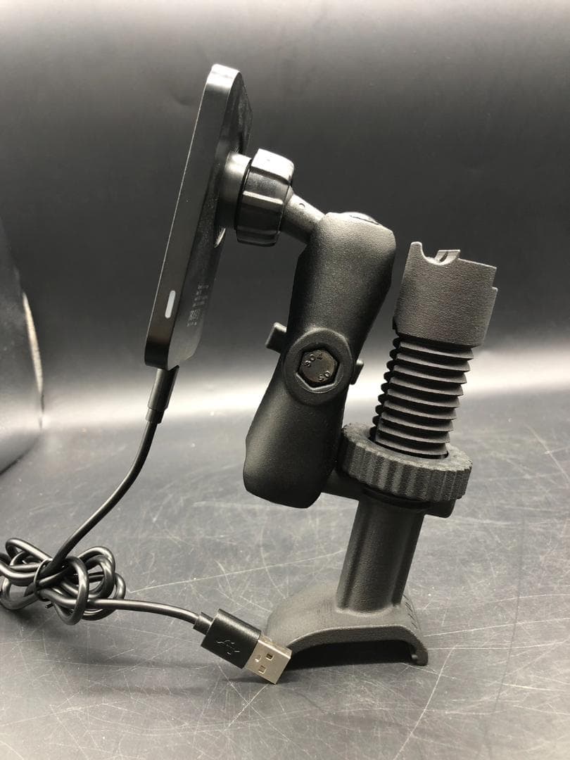 LAND マグネットワイヤレス充電器