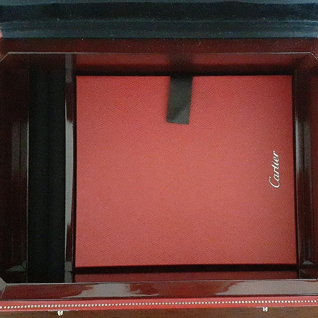 Cartierの空箱(腕時計)