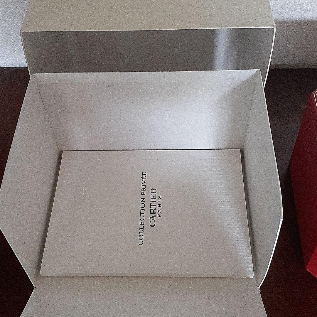 Cartierの空箱(腕時計)