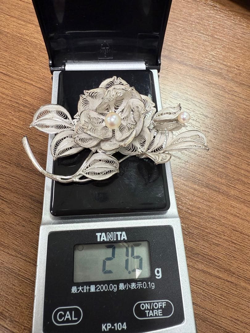 SILVER950 フラワーモチーフ パールブローチ SILVER950 フラワーモチーフ パールブローチ