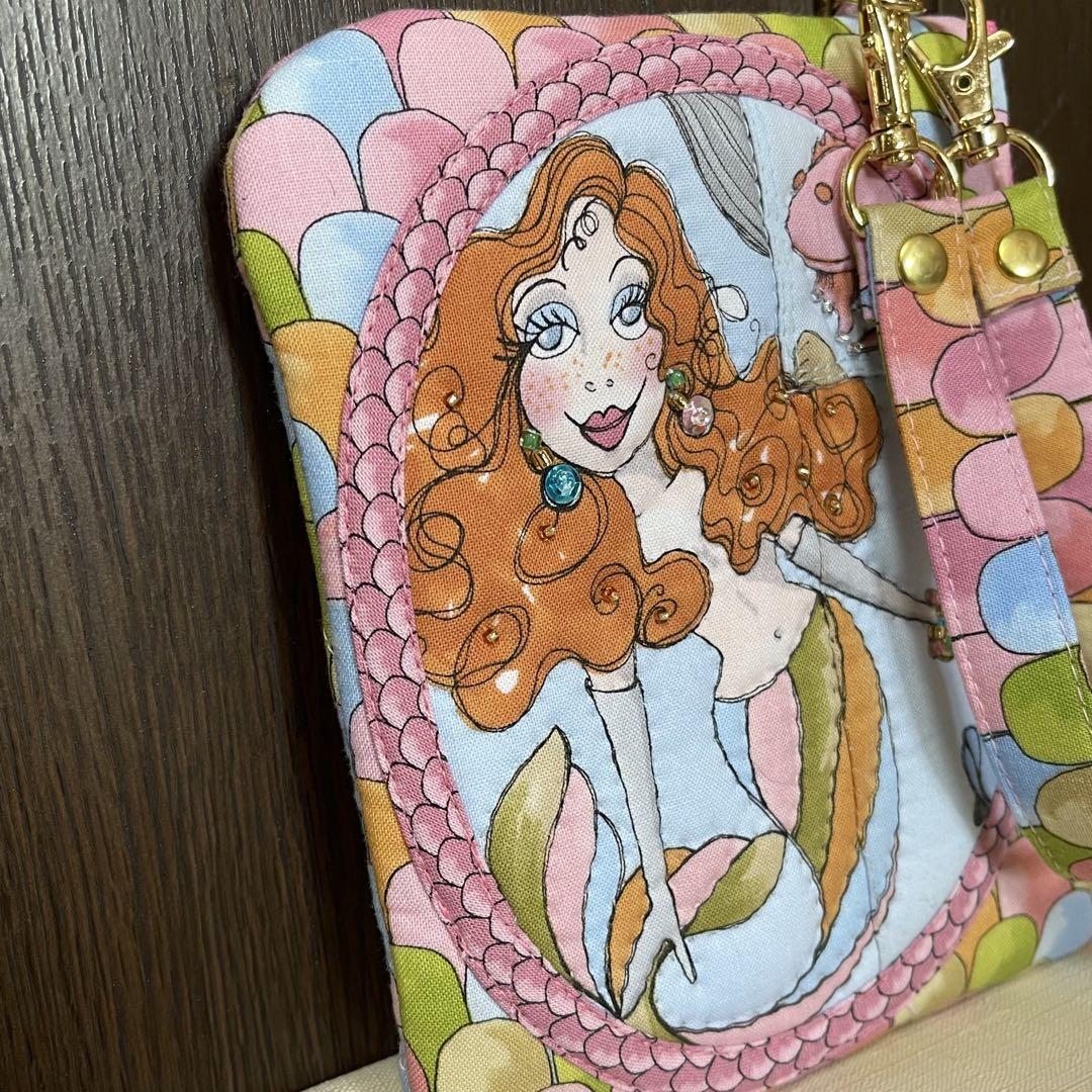♡16㎝ファスナーポーチ♡ハンドメイドパッチワーク　ロラライハリス