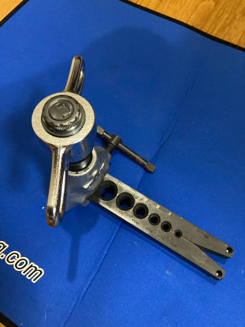 ラチェット式フレアーツール（3/16～3/4）　 EA200R