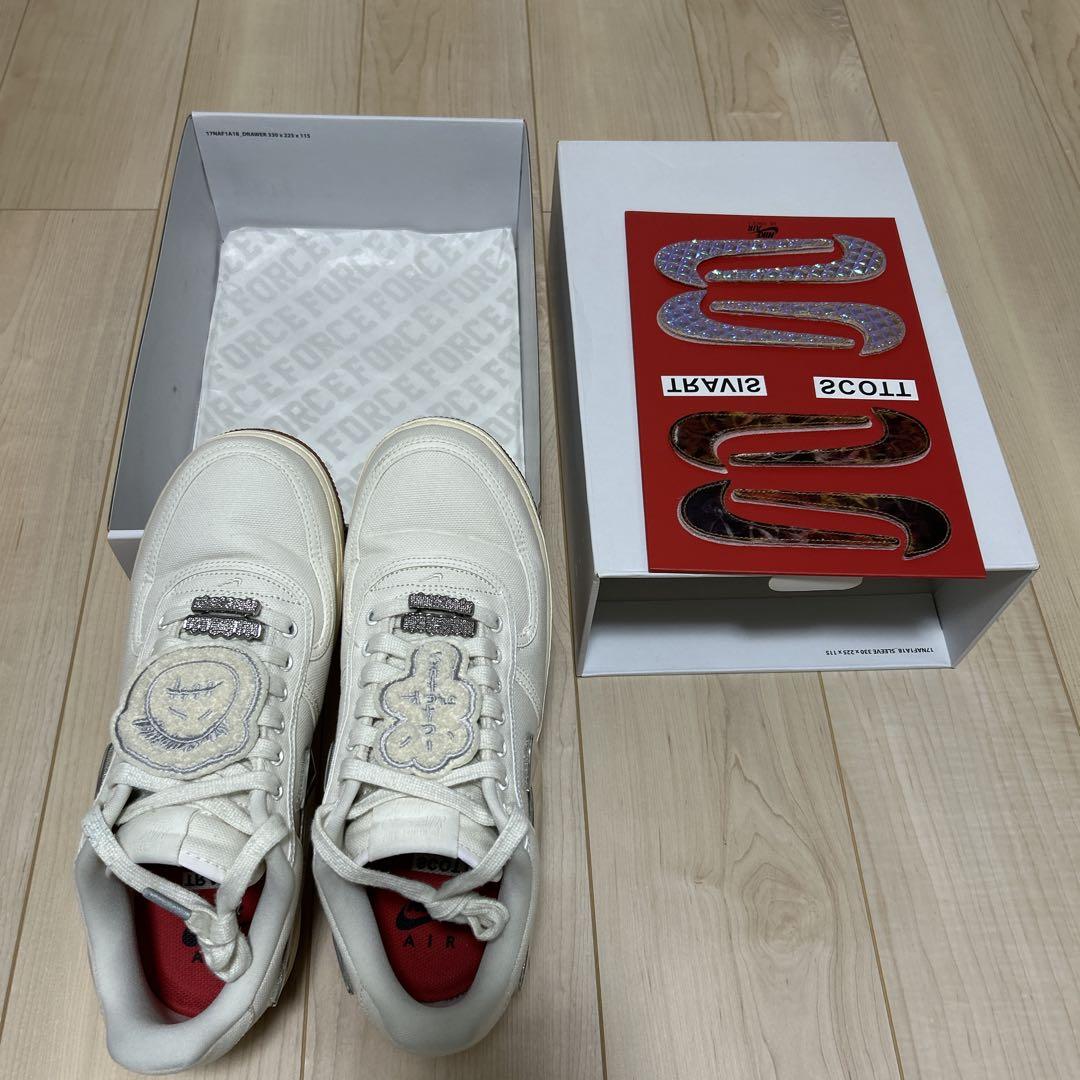 NIKE × Travis Scott Air Force 1 Low 美品