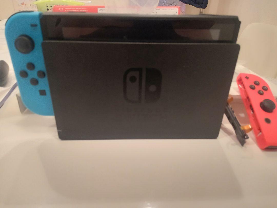 Nintendo Switch 本体 ネオンブルー/レッド