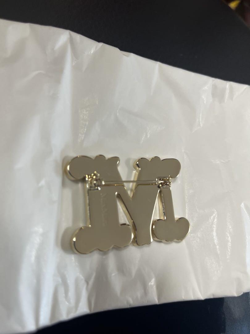 新品未使用 マックスマーラ ブローチ - メルカリ
