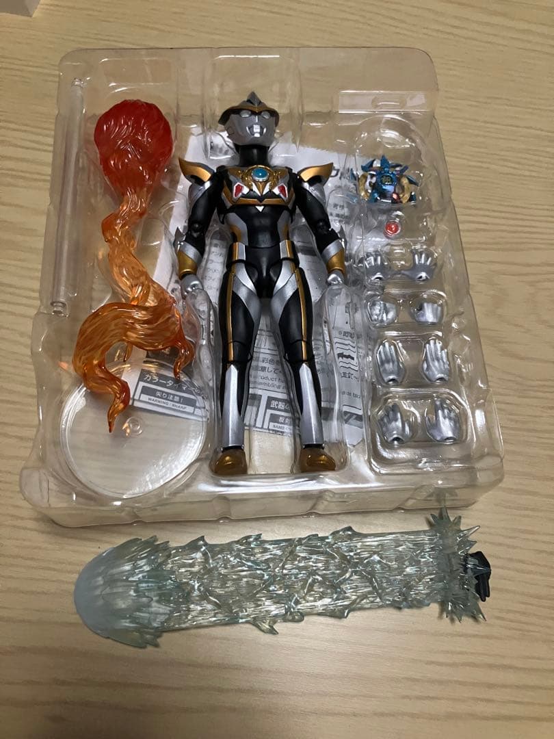 S.H.フィギュアーツ ウルトラマンルーブS.H.Figuarts YUZUMIYA_COM
