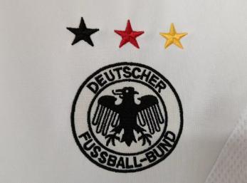 2002年 ドイツ代表ユニフォーム