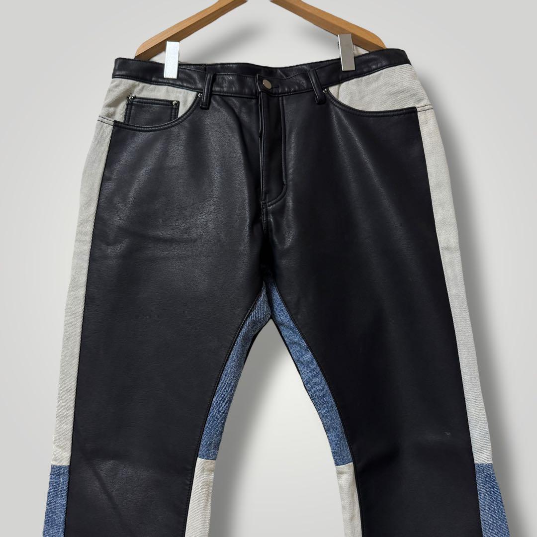 65 mnml ミニマル B417 LEATHER FLARE DENIM