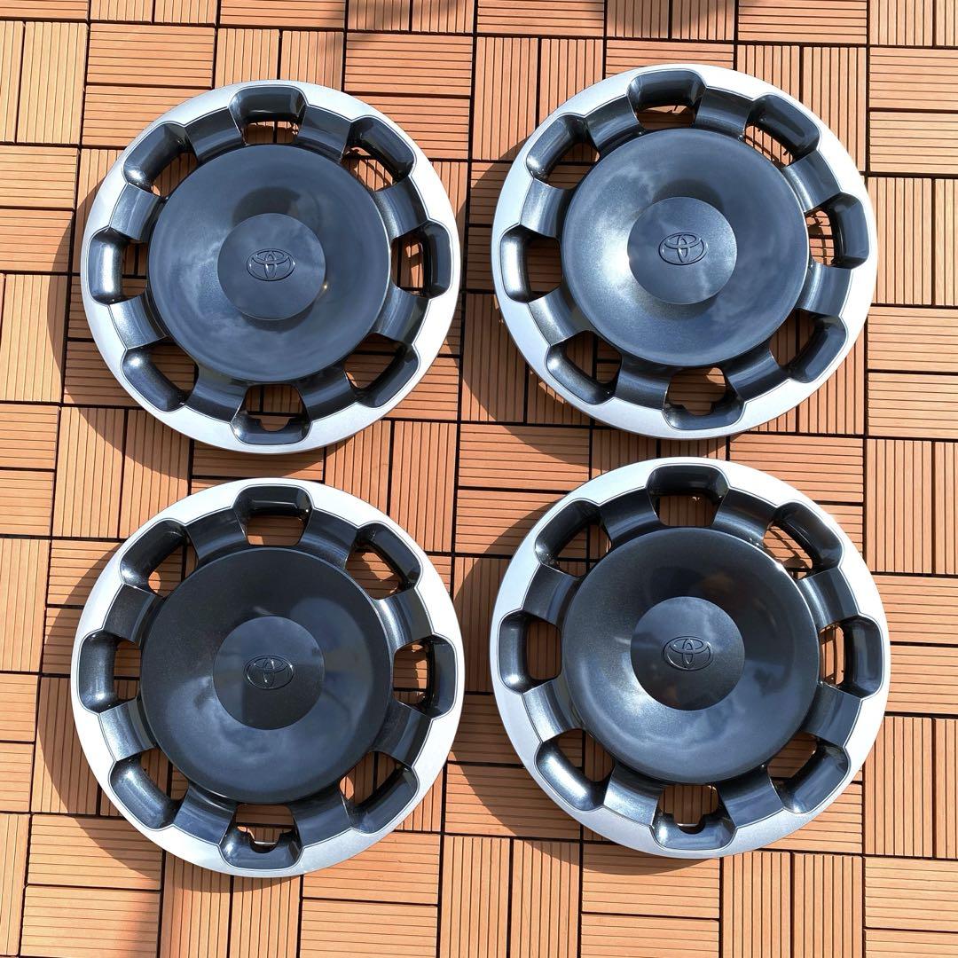シエンタ　 Zグレード ホイールキャップ４枚セット シエンタ10系Zグレードホイール&ホイールキャップ4本セット