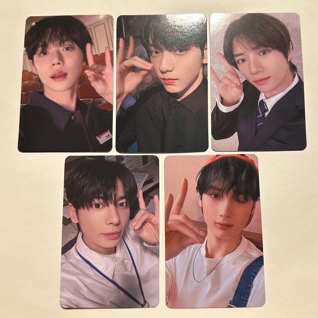 繊細さのある アートネイルシール 8枚セット 星とキャラクター目立った傷や汚れなし 【特別価格】