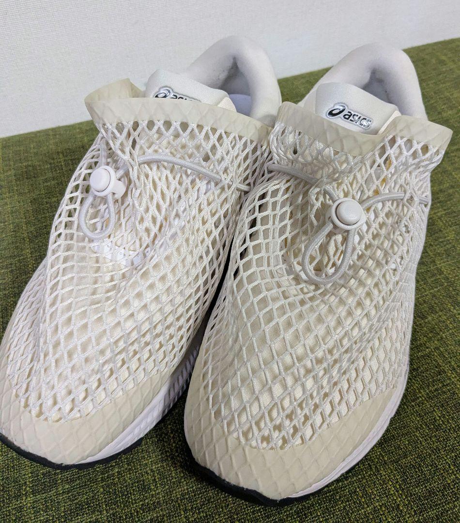 ASICS x Vivienne Westwood GEL-KAYANO 26 ASICS x Vivienne Westwood GEL-KAYANO 26