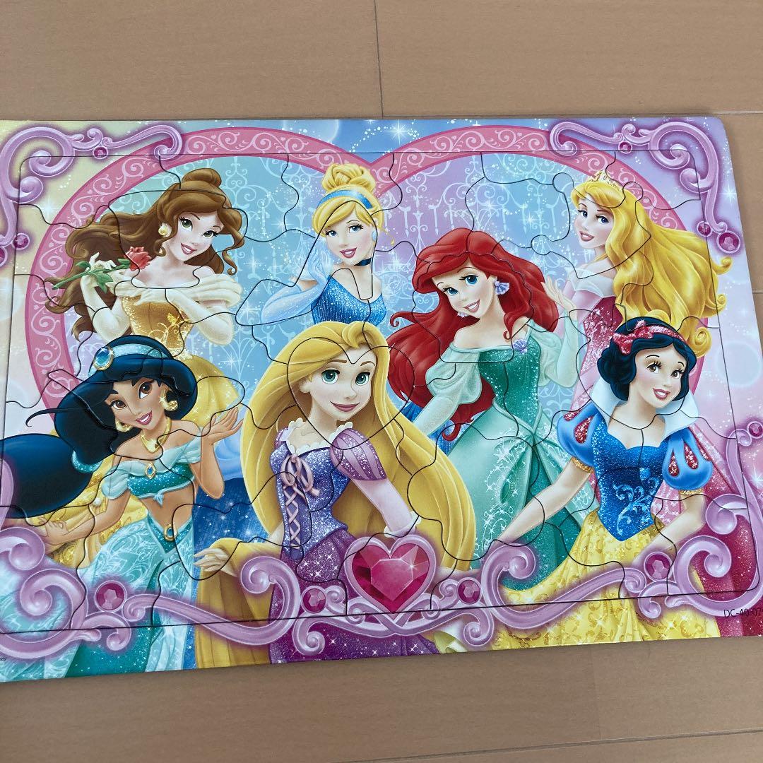 こども用パズル 40ピース ディズニープリンセス プリンセスのおきにいり メルカリ こども用パズル 40ピース ディズニープリンセス プリンセスのおきにいり メルカリ