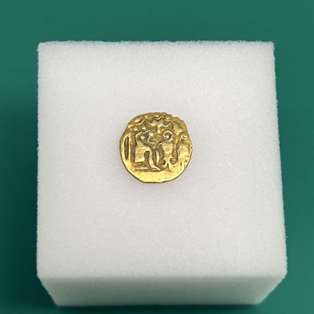 ファナム金貨 チョーラ朝 ラージャラージャ1世 約0.54g No.2086 ファナム金貨 チョーラ朝 ラージャラージャ1世 約0.54g No.2086
