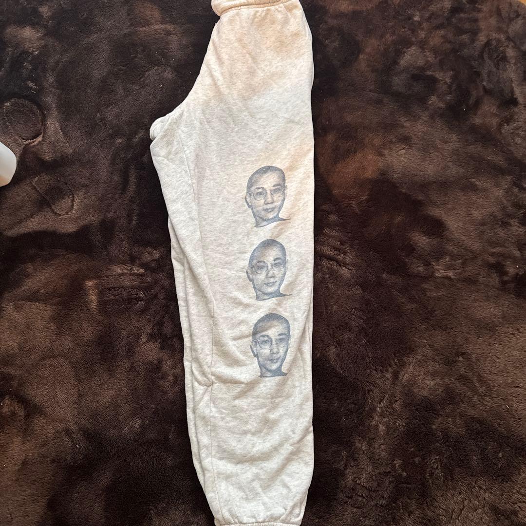 arakiスウェットパンツ