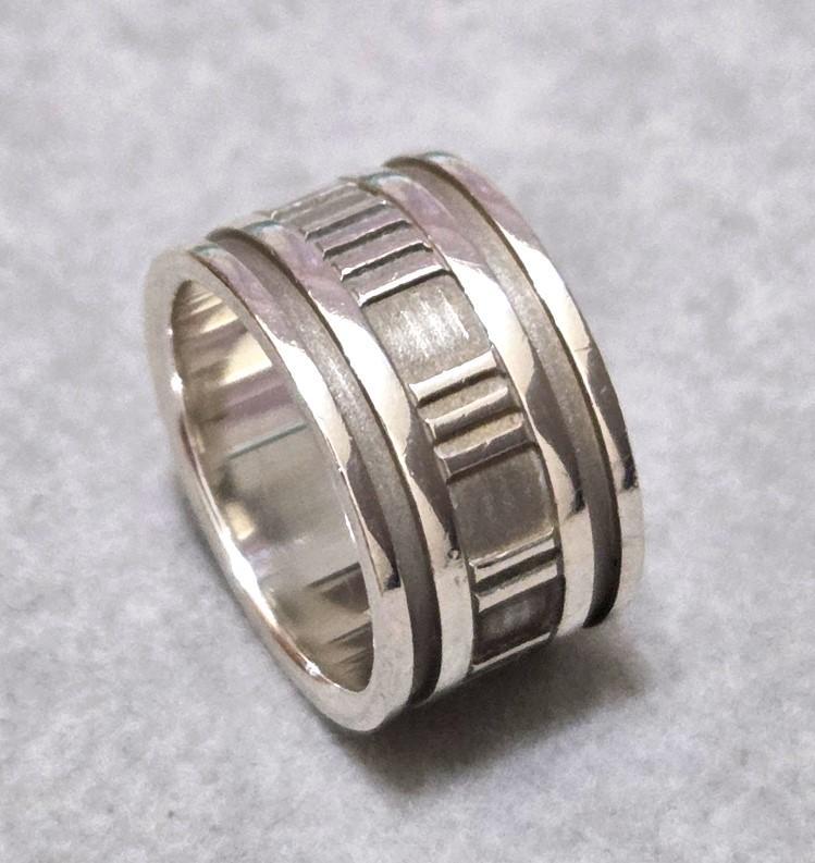 【数々のアワードを受賞】 ティファニー アトラス ワイド SV925リング 14号 箱付き 41454 アクセサリー