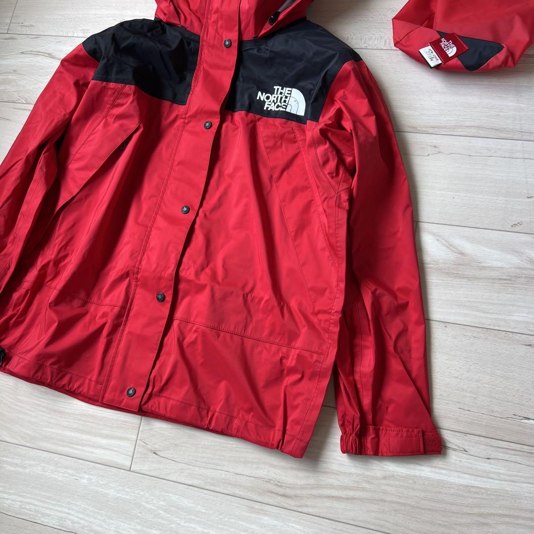 ノースフェイス　セットアップ　Gore-Tex レインスーツ　レディース　レッド