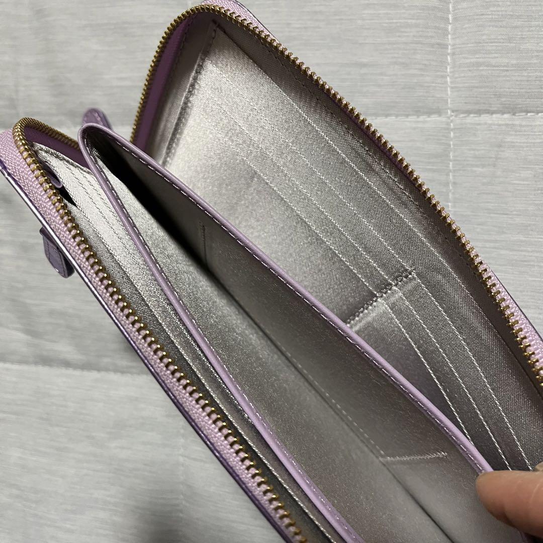 【新品未使用】長財布　ネコ柄 猫 日本製 メタリックレザー Arukan 本革