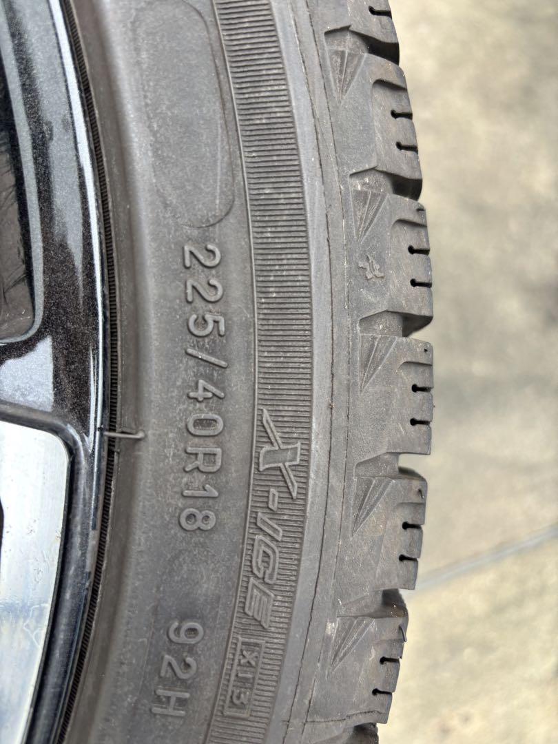 ベンツAクラス18インチ スタッドレスホイールセット