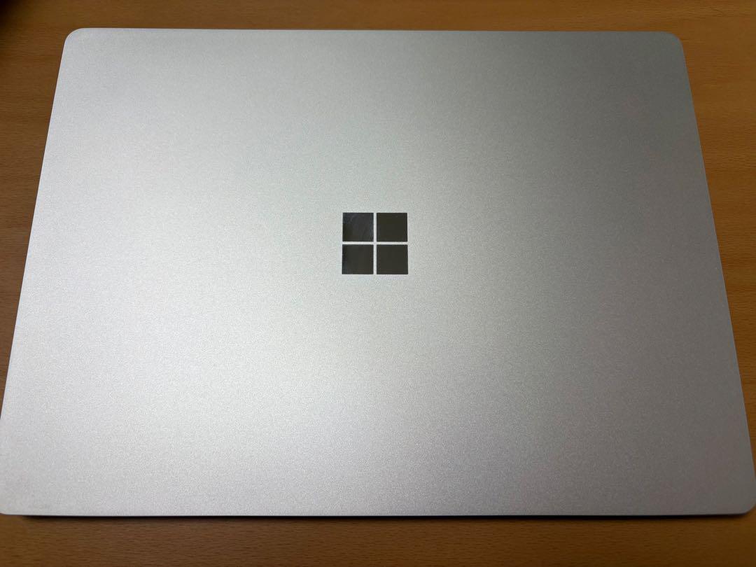 Surface Laptop Go (i5/8GB/256GB) プラチナ