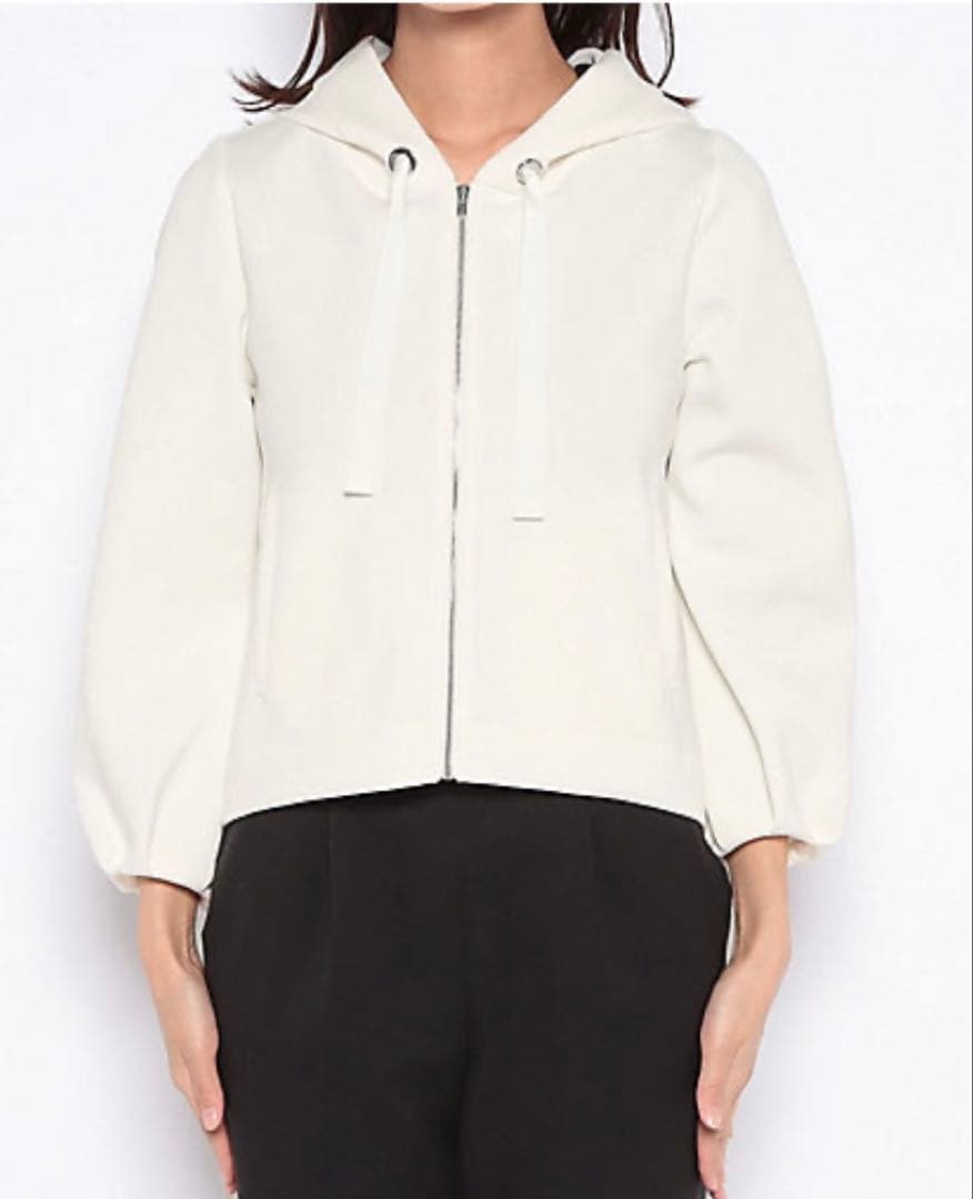 ANAYI ダンボールフリルパーカー