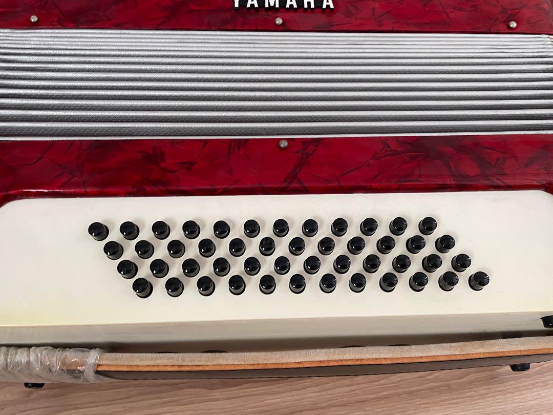 YAMAHA YA-48 アコーディオン 赤 34鍵　48ベース