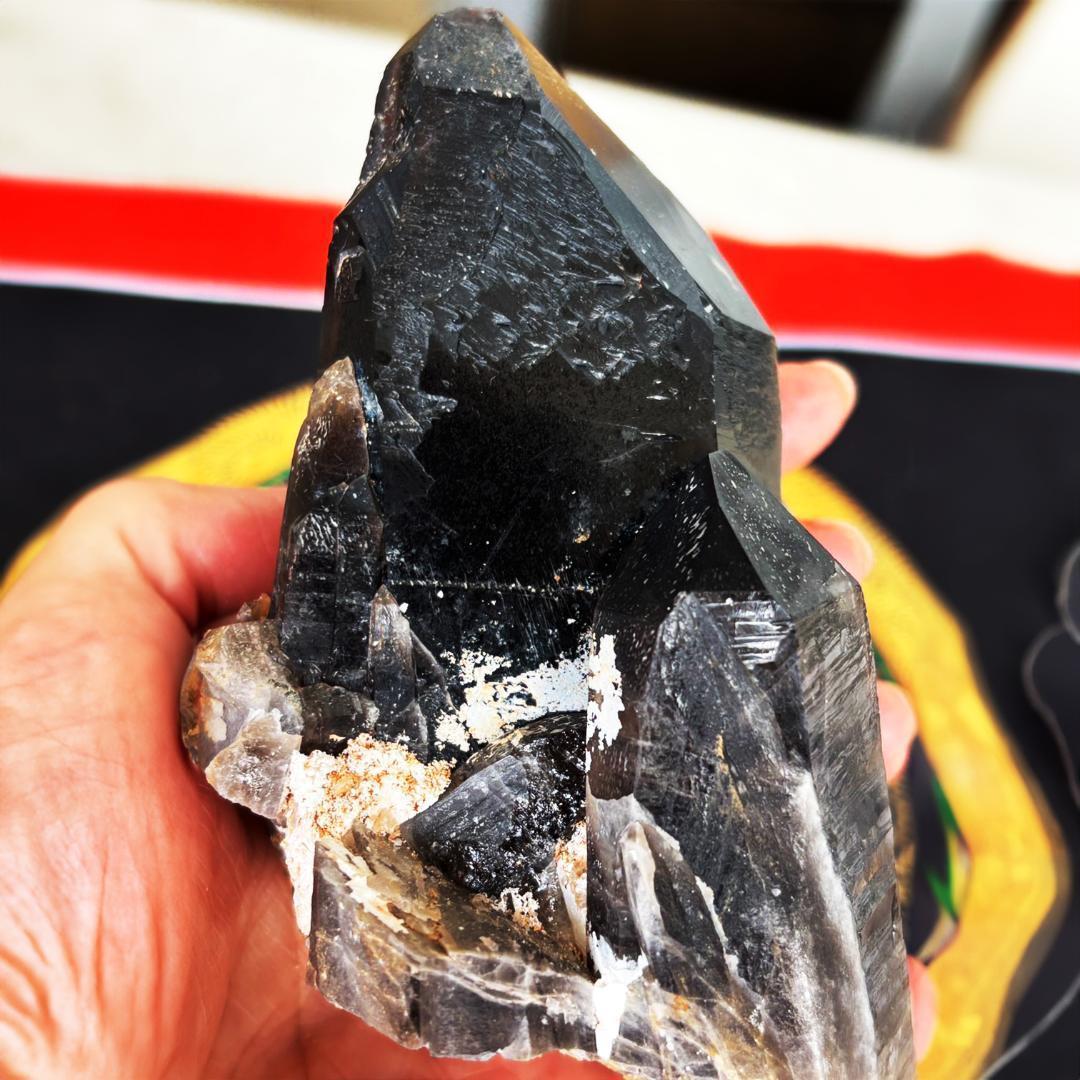 【迫力！採れたて】虹保有！モリオン 原石 クラスター 黒水晶 天然石 山東省産