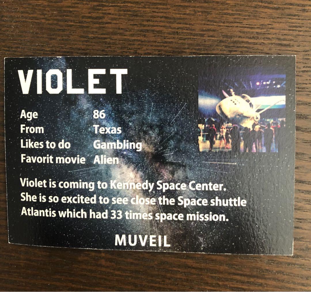 【新品未使用】ミュベール muveil☆チャーム ヴァイオレット 宇宙飛行士