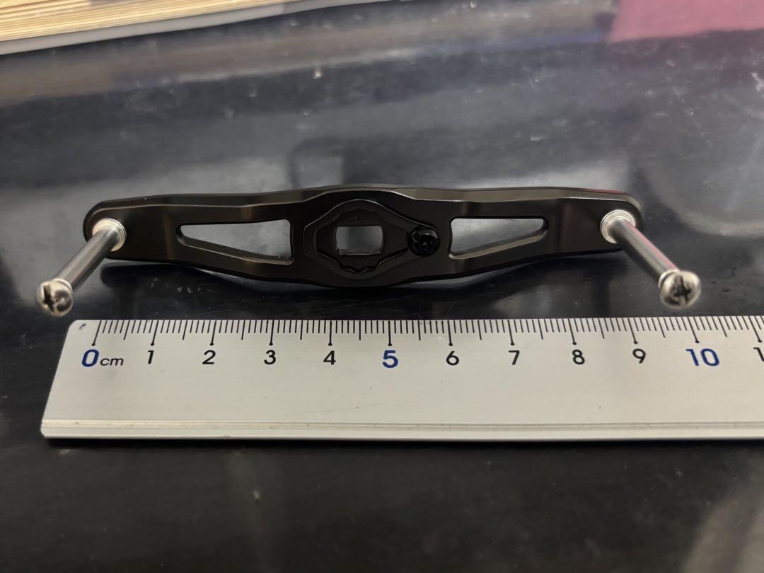 【在庫有】 ダイワ スティーズ A2 純正 ハンドル 90mm - メルカリ リール