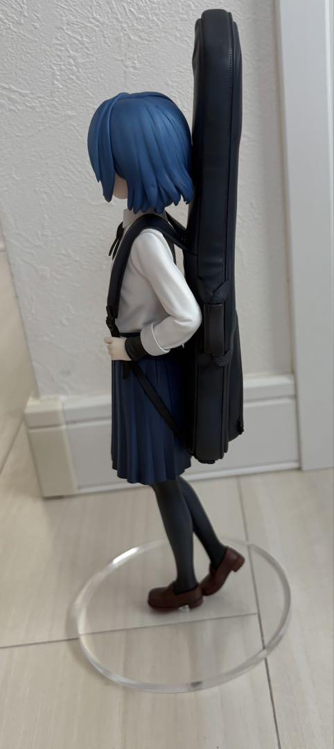 アニメ「ぼっち・ざ・ろっく！」 山田リョウ 1/7 完成品フィギュア 開封品