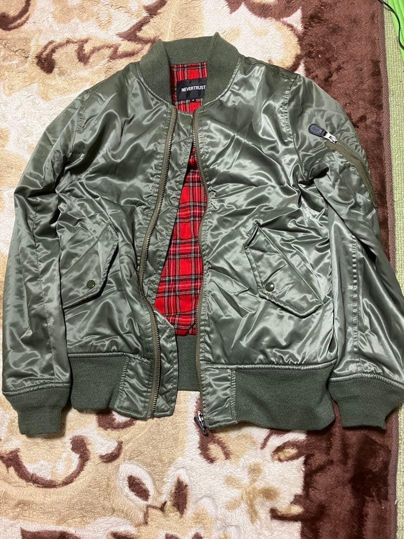 NEVERTRUST MA-1 パンクス スキンズ ネバートラスト ネイビー ￼ NEVERTRUST MA-1 パンクス スキンズ ネバートラスト ネイビー