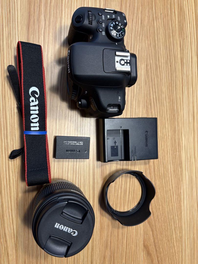 Canon EOS Kiss X8i 標準レンズセット